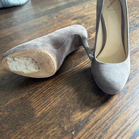 Brian Atwood heels great condition - Picture 4 of 5